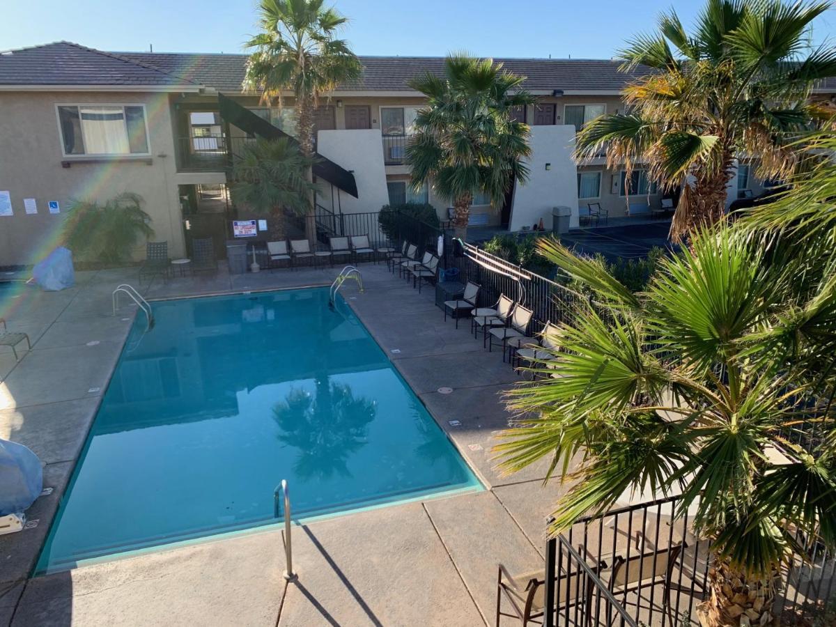 Days Inn by Wyndham Lake Havasu Lake Havasu City Eksteriør bilde